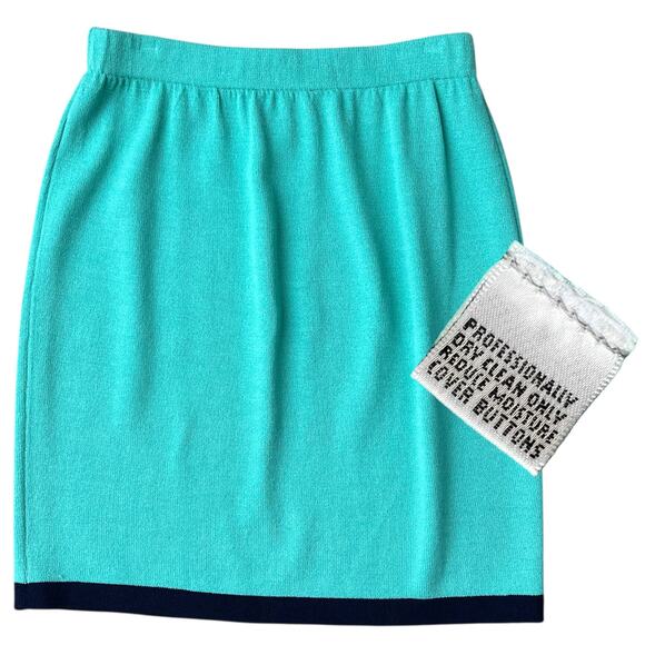 St. John Collection Banded Knit Skirt Sz 10 - Picture 4 of 4